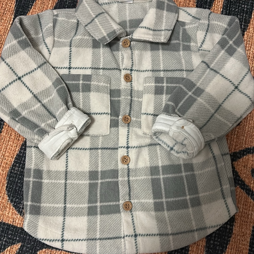 3T H&M shacket